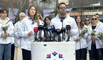 İstanbul’un Yıldızları: Bir Mutluluk Hareketi Beşiktaş’ta Basın Açıklaması Yaptı