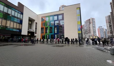 Rusya’da Navalny Destekçileri Geçersiz Oy Kullanma Eylemi Başlattı
