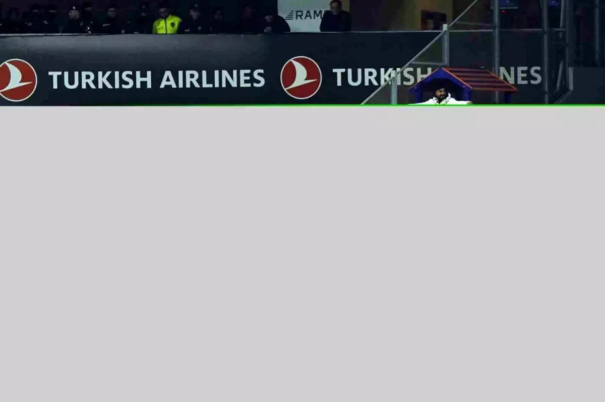 Başakşehir Göztepe’yi Yeniyor