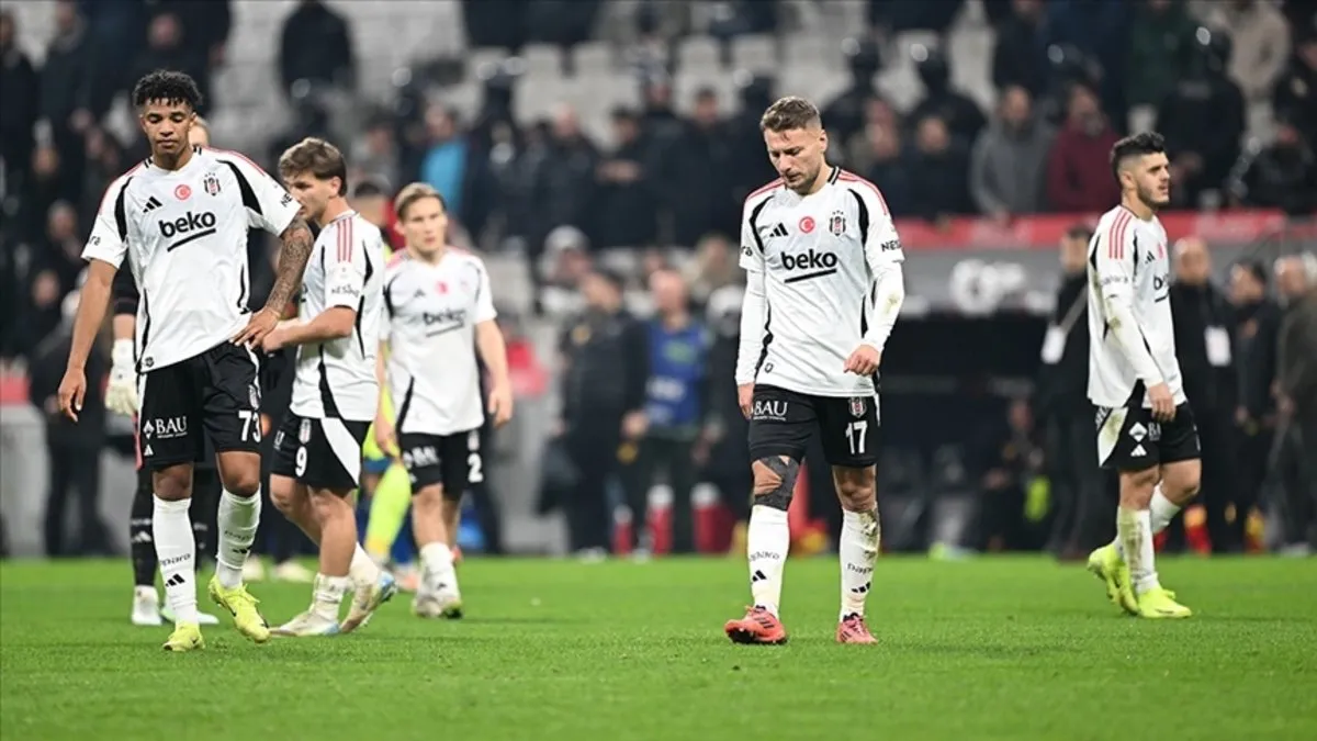 ATAKAŞ HATAYSPOR BEŞİKTAŞ CANLI | Beşiktaş, Hatay’da çıkış arıyor! Mücadelede ilk yarı sona erdi…