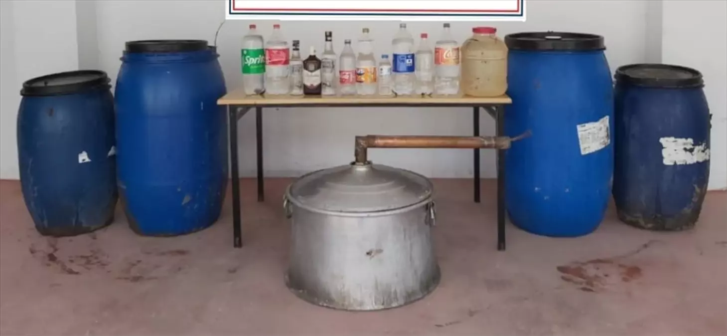 Tokat’ta 1220 Litre Sahte İçki Üreticisi Yakalandı