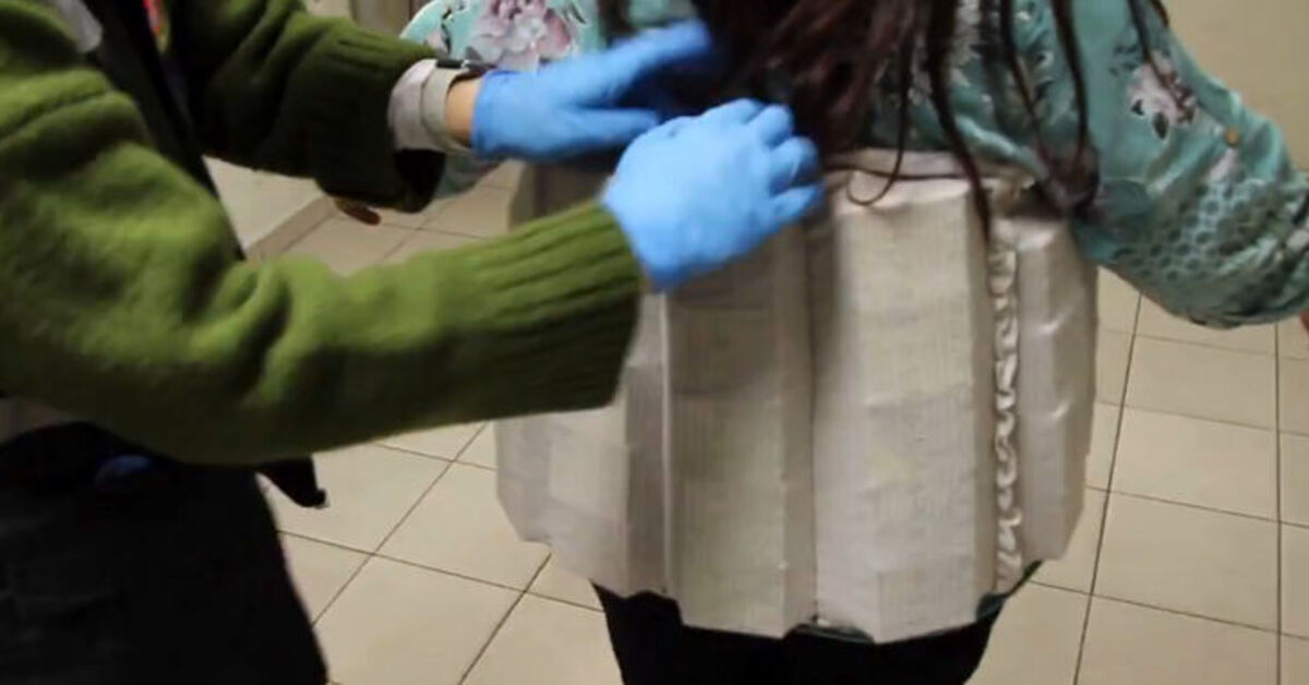 Kapıkule’de beline sardığı bezde 5 bin gümrük kaçağı ilaçla yakalandı