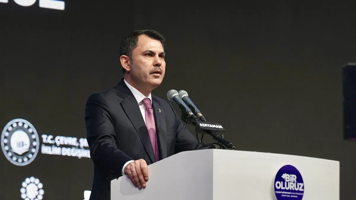 Bakan Kurum: Şehirlerimiz ayağa kalktıkça devletimizle gurur duyuyoruz