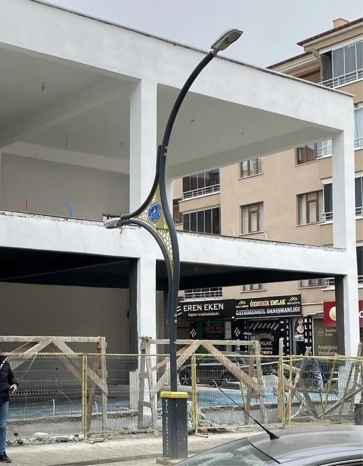 Kulu’da İnşaatta Düşen Boya Ustası Yaralandı